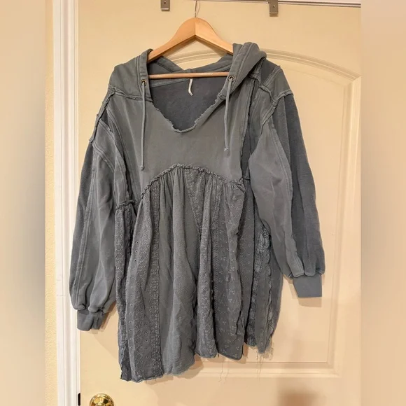 Free People Sweatshirt Hooded Gauzy Ruffle Sunday Morning Oversized - Picture 2 of 3